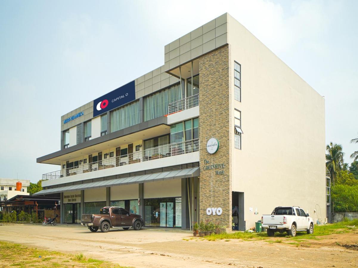 Capital O Oyo 785 The Greenhive Hotel Ibaan Ngoại thất bức ảnh