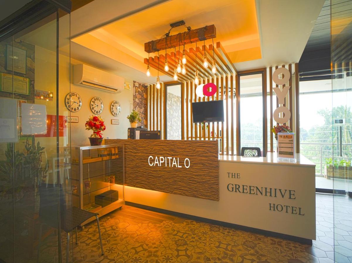 Capital O Oyo 785 The Greenhive Hotel Ibaan Ngoại thất bức ảnh